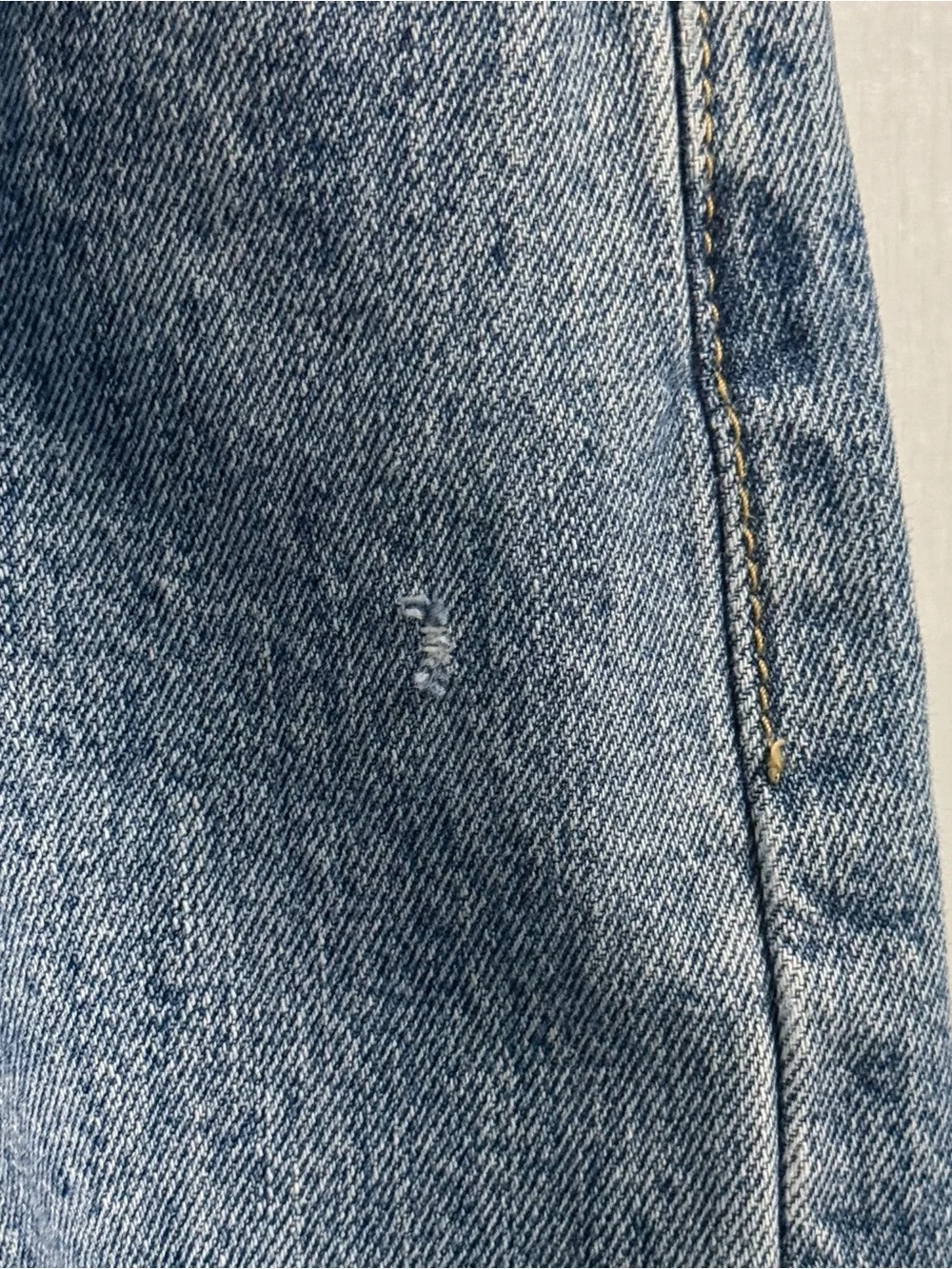 Levi’s 501 Men’s Jeans W40 L32 Button Fly Straight Leg Faded Blue